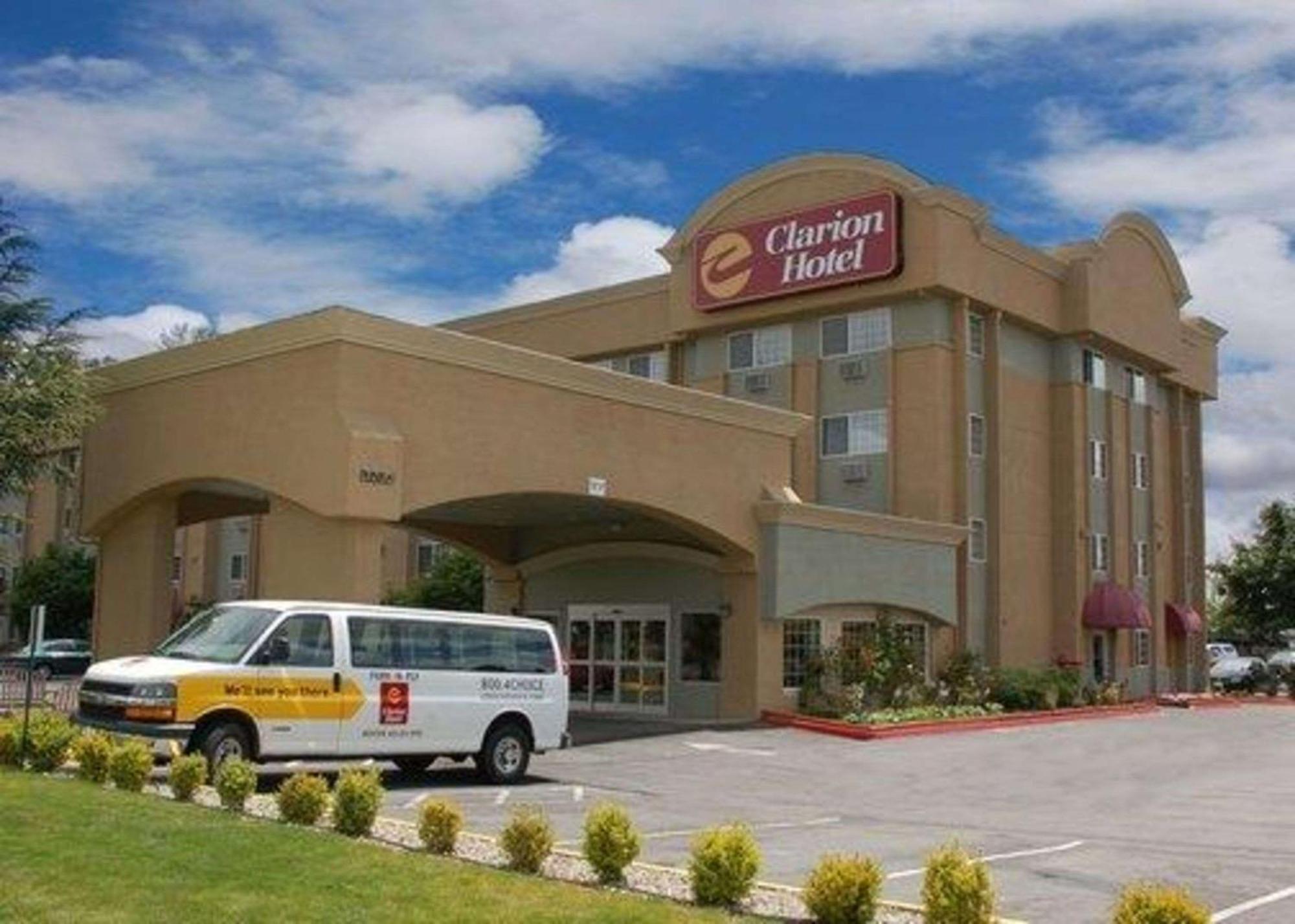 Clarion Inn Renton-Seattle エクステリア 写真